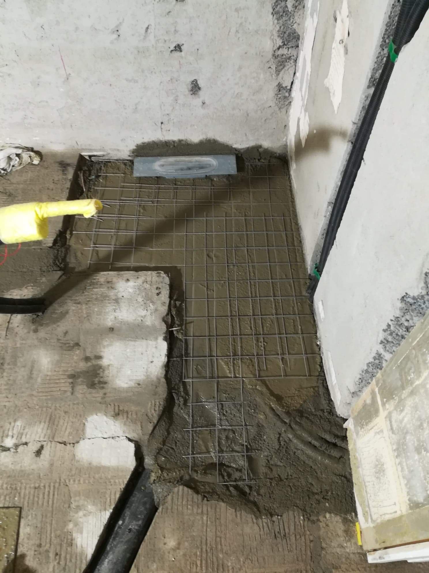 received_177813973482636