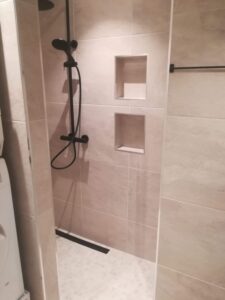 received_868299290339840_Original